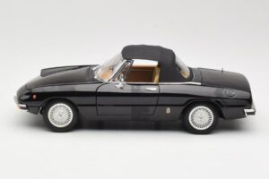 Alfa Romeo Spider 916 Veloce ブラック Ricko 1:18 32107 メタル - 画像 4/8