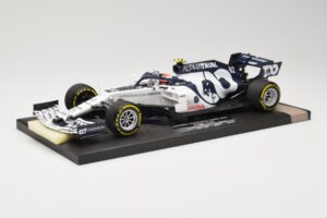 AlphaTauri Honda AT01 #10 P. Gasly Winner Italian GP 2020 Minichamps 1:18 117200810 メタル - 画像 2/6