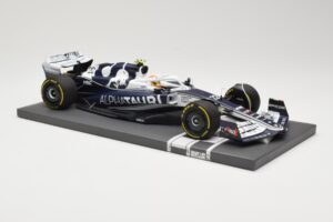 AlphaTauri AT03 #22 Y. Tsunoda Bahrain GP 2022 Minichamps 1:18 117220122 メタル - 画像 4/6