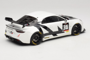 Alpine A110 GT4+ #36 J. Pla / J. Gilbert / J-M. Leandri Ultimate GT Endurance Cup 2024 Otto 1:18 OT1201 レジン - 画像 2/6
