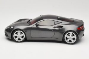 Artega GT Grey Metallic Revell 1:18 09024 メタル - 画像 4/8
