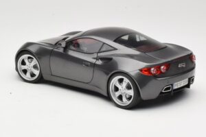 Artega GT Grey Metallic Revell 1:18 09024 メタル - 画像 7/8