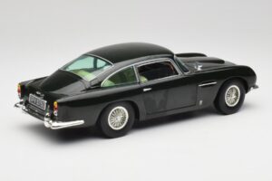 Aston Martin DB5 California セージ Chrono 1:18 H1001 メタル - 画像 3/8
