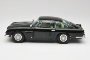 Aston Martin DB5 California セージ Chrono 1:18 H1001 メタル - 画像 4/8
