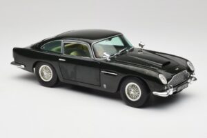 Aston Martin DB5 California セージ Chrono 1:18 H1001 メタル - 画像 6/8