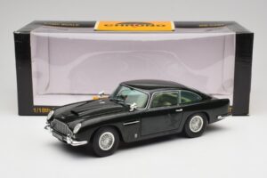 Aston Martin DB5 California セージ Chrono 1:18 H1001 メタル - 画像 8/8