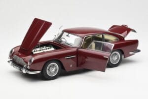 Aston Martin DB5 Dubonnet レッド AUTOart 1:18 70213 メタル - 画像 2/8