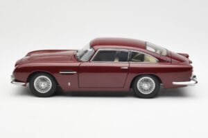 Aston Martin DB5 Dubonnet レッド AUTOart 1:18 70213 メタル - 画像 4/8