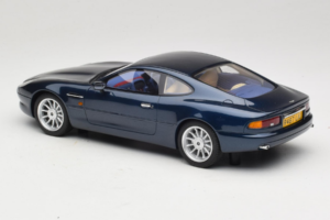 Aston Martin DB7 Mendip Blue Cult Models 1:18 CML187-3 レジン - 画像 5/6