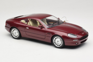 Aston Martin DB7 レッド Guiloy 1:18 67550 メタル - 画像 6/8
