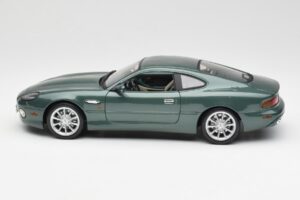 Aston Martin DB7 Vantage グリーン Maisto 1:18 36880 メタル - 画像 4/8