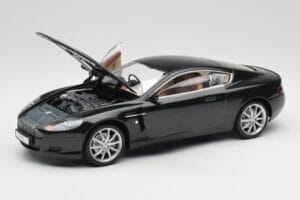 Aston Martin DB9 ブラック Solido 1:18 15025600 メタル - 画像 2/8