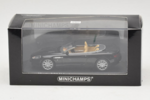 Aston Martin DB9 カブリオレ ブラック Minichamps 1:43 400137330 メタル - 画像 4/4
