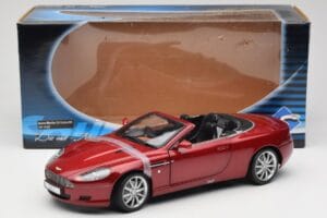 Aston Martin DB9 Volante レッド Solido 1:18 8163 メタル - 画像 8/8