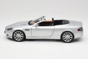 Aston Martin DB9 Volante シルバー Minichamps 1:18 150137334 メタル - 画像 4/8