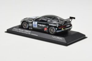Aston Martin DBRS9 #66 Barwell Motorsport R. Johnson FIA GT3 European Championship Spa 2006 Minichamps 1:43 400061366 メタル - 画像 3/4