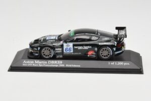 Aston Martin DBRS9 #66 Barwell Motorsport R. Johnson FIA GT3 European Championship Spa 2006 Minichamps 1:43 400061366 メタル