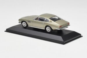 Aston Martin DBS シルバーグリーンメタリック Minichamps 1:43 400137600 メタル - 画像 3/4