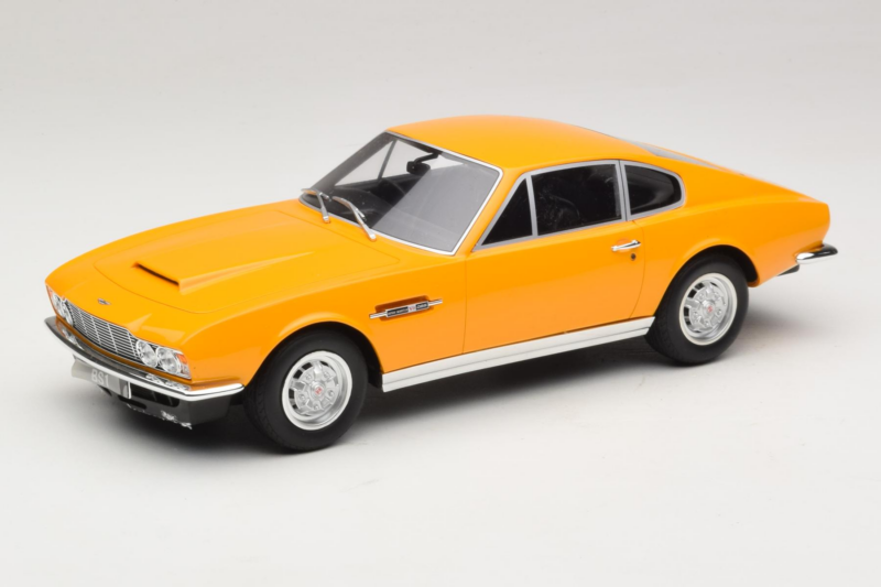 Aston Martin DBS イエロー GT Spirit 1:18 GT079 レジン