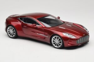 Aston Martin One-77 Diavolo Red AUTOart 1:18 70245 メタル - 画像 6/8