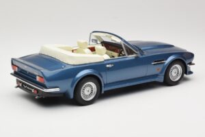 Aston Martin V8 Volante ブルー GT Spirit 1:18 GT128 レジン - 画像 2/6