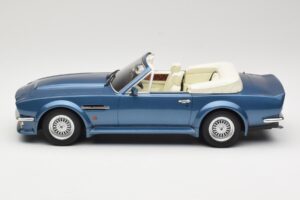 Aston Martin V8 Volante ブルー GT Spirit 1:18 GT128 レジン - 画像 3/6