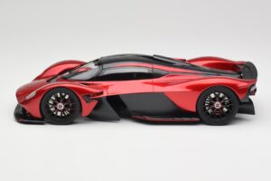 Aston Martin Valkyrie AMR Pro Hyper Red TopSpeed 1:18 TS0539 メタル - 画像 3/6