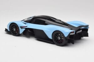 Aston Martin Valkyrie レーシングブルー GT Spirit 1:18 GT915 レジン - 画像 5/6