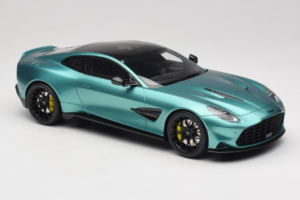 Aston Martin Vanquish Green Metallic GT Spirit 1:18 GT551 レジン - 画像 4/6