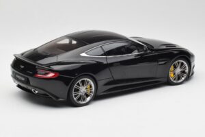 Aston Martin Vanquish オニキスブラック AUTOart 1:18 70247 メタル - 画像 3/8