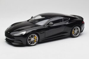 Aston Martin Vanquish オニキスブラック AUTOart 1:18 70247 メタル