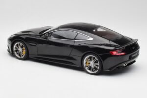 Aston Martin Vanquish オニキスブラック AUTOart 1:18 70247 メタル - 画像 7/8