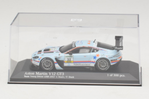 Aston Martin Vantage V12 GT3 #32 J. Stuck ADAC GT Masters 2012 Minichamps 1:43 437121332 メタル - 画像 4/5