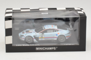 Aston Martin Vantage V12 GT3 #32 J. Stuck ADAC GT Masters 2012 Minichamps 1:43 437121332 メタル - 画像 5/5