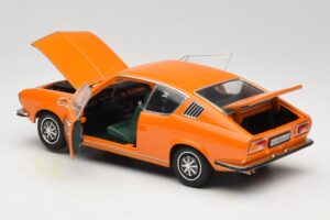 Audi 100 C1 Coupe S オレンジ Anson 1:18 30402 メタル - 画像 5/8