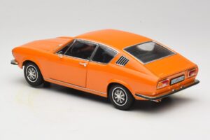 Audi 100 C1 Coupe S オレンジ Anson 1:18 30402 メタル - 画像 7/8