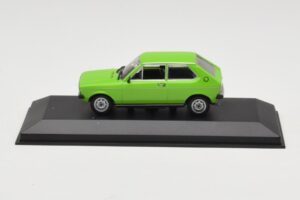 Audi 50 ライトグリーン Minichamps 1:43 940010400 メタル