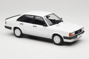 Audi 80 B2 GTE ホワイト MCG 1:18 MCG18527 メタル - 画像 4/6
