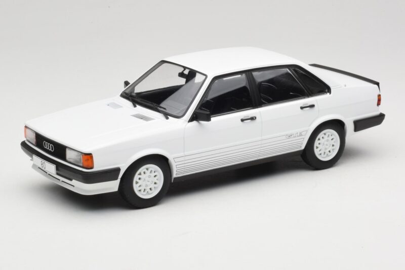 Audi 80 B2 GTE ホワイト MCG 1:18 MCG18527 メタル