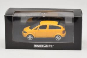 Audi A2 8Z イエロー Minichamps 1:43 AUDI005 メタル - 画像 4/4