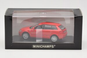 Audi A3 8P Sportback レッド Minichamps 1:43 5010403023 メタル - 画像 4/4