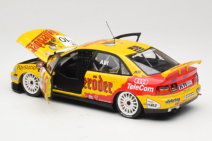 Audi A4 B5 STW #10 C. Abt Abt Sportsline STW Champion 1999 UT Models 1:18 39971 メタル - 画像 5/8