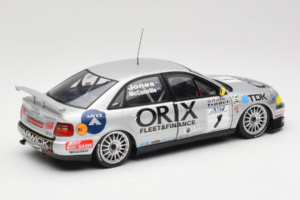 Audi A4 B5 STW #1 Orix B. Jones STW 1998 UT Models 1:18 39871 メタル - 画像 3/8