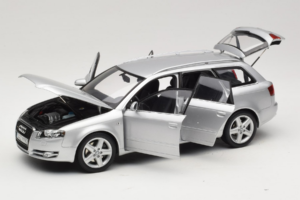 Audi A4 B7 3.2 Quattro Avant シルバー Minichamps 1:18 5010404215 メタル - 画像 2/8