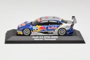 Audi A4 B7 #4 Red Bull M. Tomczyk DTM 2006 Minichamps 1:43 5020600303 メタル