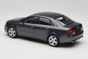 Audi A4 B7 グレー メタリック Minichamps 1:18 100014400 メタル - 画像 7/8