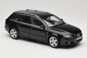 Audi A4 B8 Avant 3.2 Quattro ブラック Minichamps 1:18 5010404225 メタル - 画像 6/8