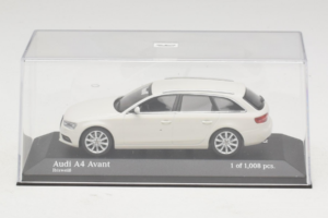 Audi A4 B8 Avant ホワイト Minichamps 1:43 410011010 メタル - 画像 4/5