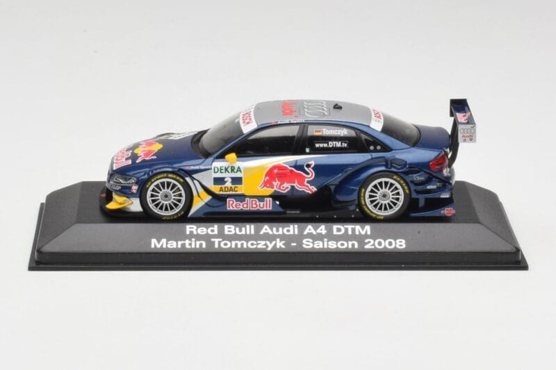 Audi A4 B8 #2 Red Bull M. Tomczyk DTM 2008 Minichamps 1:43 5020800133 メタル