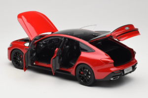 Audi A5L Sportback レッド OEM 1:18 ZAM60004A メタル - 画像 5/8